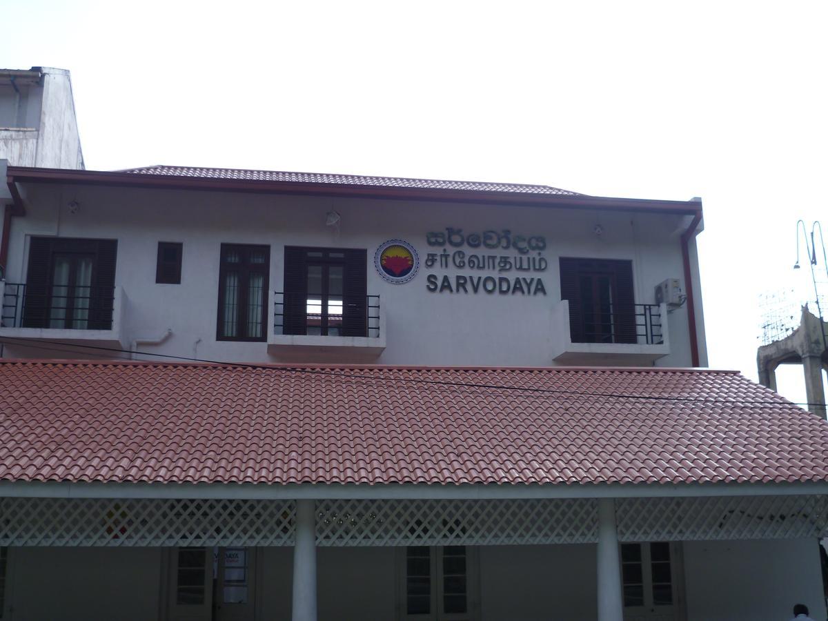 Sarvodaya Samma Vaasa Residence Kandy Esterno foto